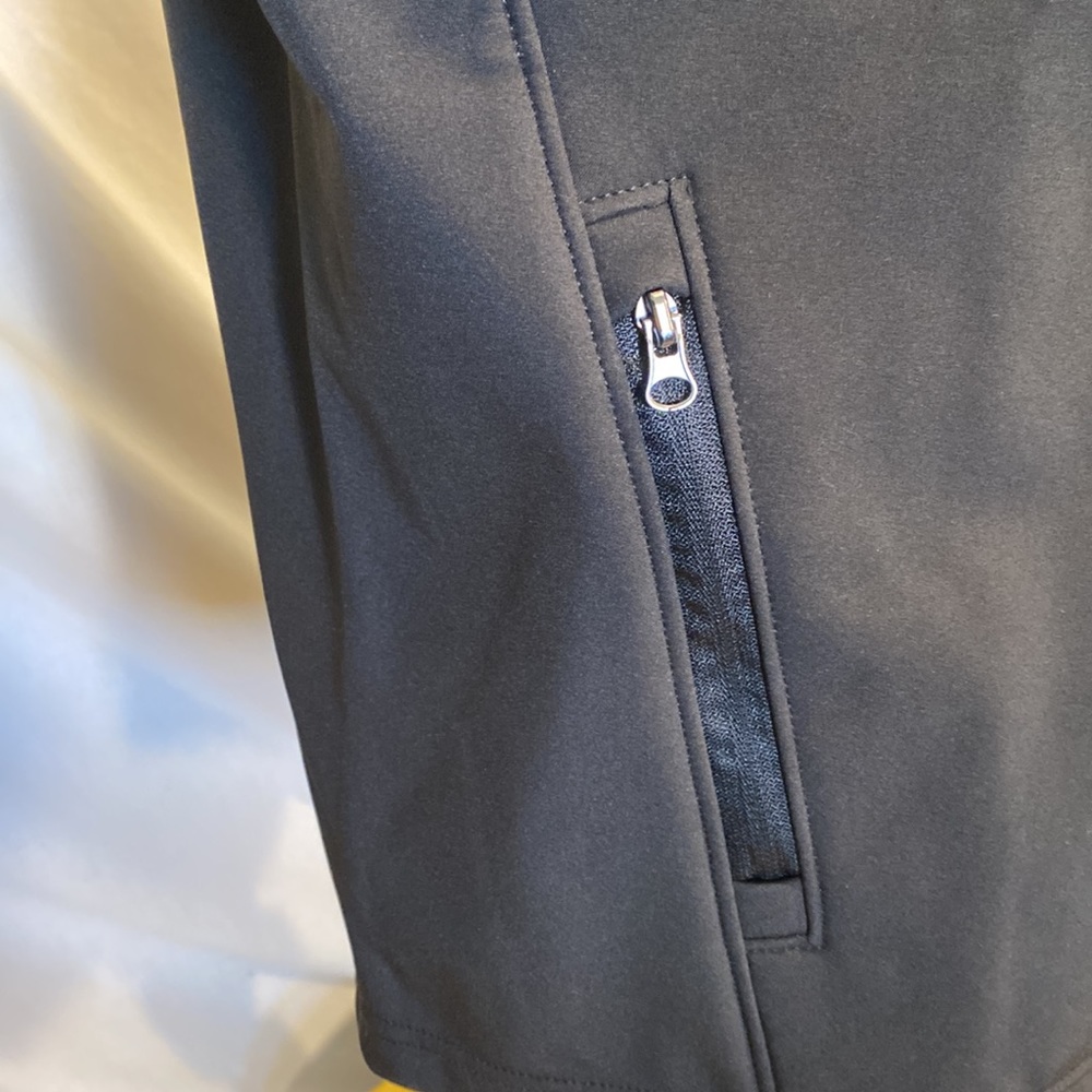 Men’s Jacket. Size small. - Picture 4 of 8